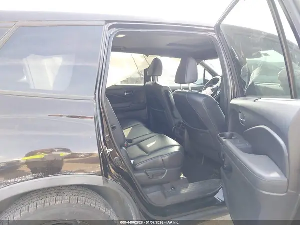 5FNYF7H51KB007845 2019 HONDA PASSPORT - Image 8