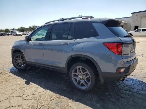 5FNYF7H51NB000513 2022 HONDA PASSPORT - Image 2