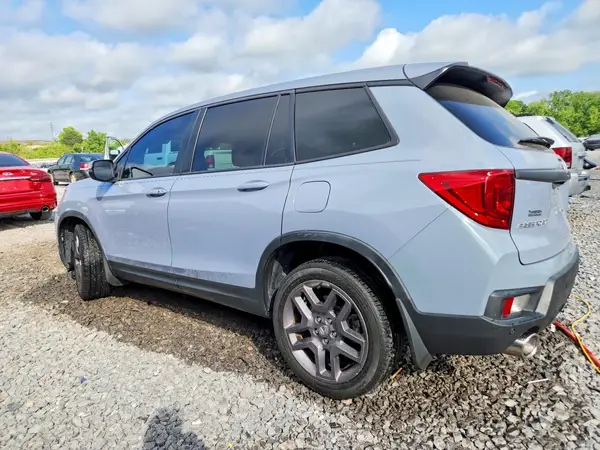 5FNYF7H51NB000981 2022 HONDA PASSPORT - Image 2
