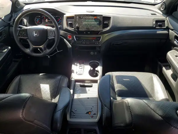 5FNYF7H52KB004730 2019 HONDA PASSPORT - Image 8
