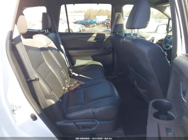 5FNYF7H52LB000971 2020 HONDA PASSPORT - Image 8
