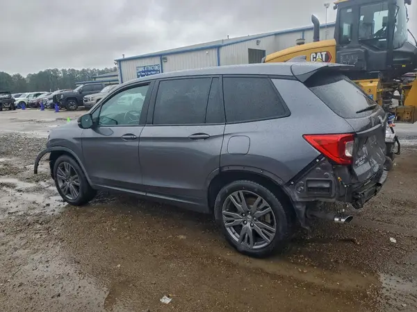 5FNYF7H52LB001473 2020 HONDA PASSPORT - Image 2