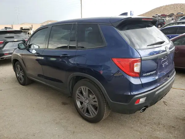 5FNYF7H52LB004096 2020 HONDA PASSPORT - Image 2