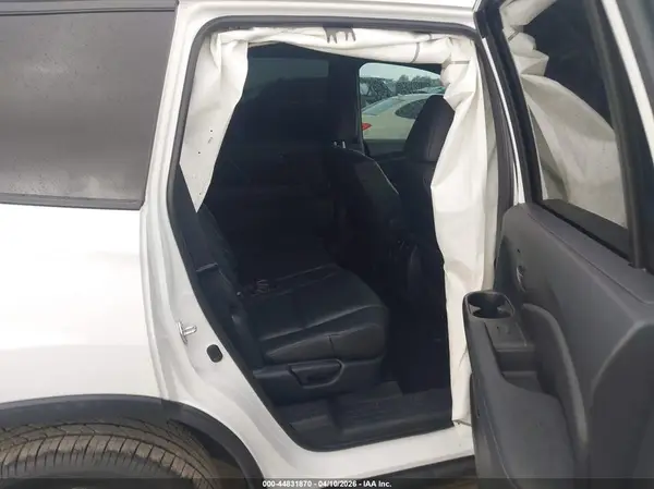 5FNYF7H52NB005218 2022 HONDA PASSPORT - Image 8