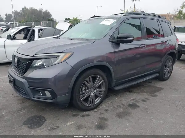 5FNYF7H53KB011041 2019 HONDA PASSPORT - Image 2