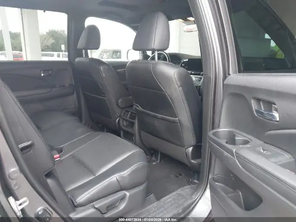5FNYF7H53LB004513 2020 HONDA PASSPORT - Image 8