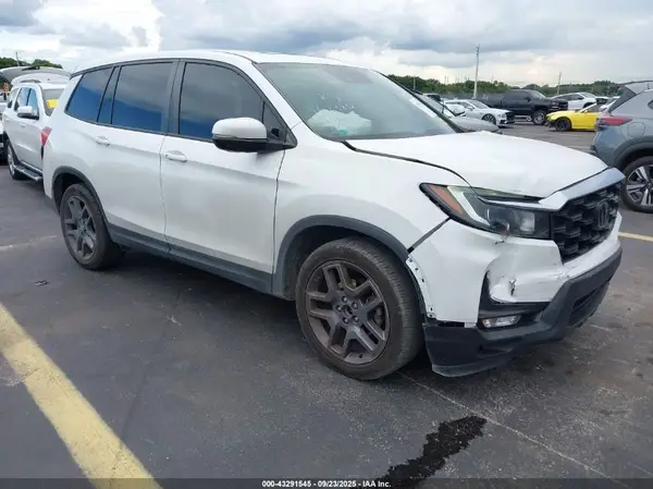 5FNYF7H53NB005258 2022 HONDA PASSPORT - Image 1