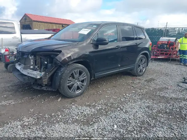 5FNYF7H54KB009055 2019 HONDA PASSPORT - Image 2