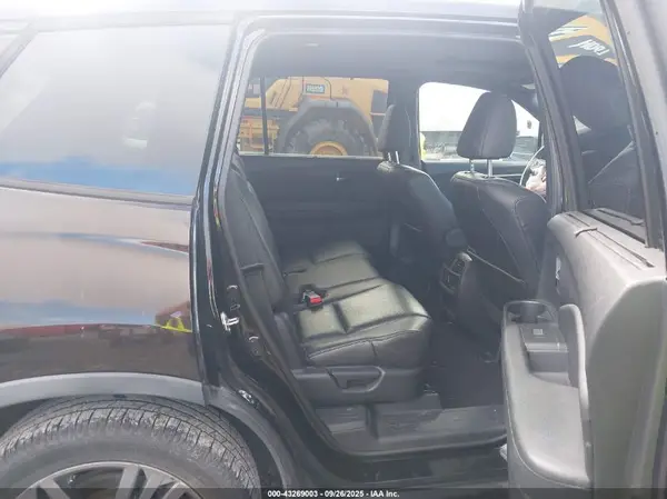 5FNYF7H54KB009055 2019 HONDA PASSPORT - Image 8