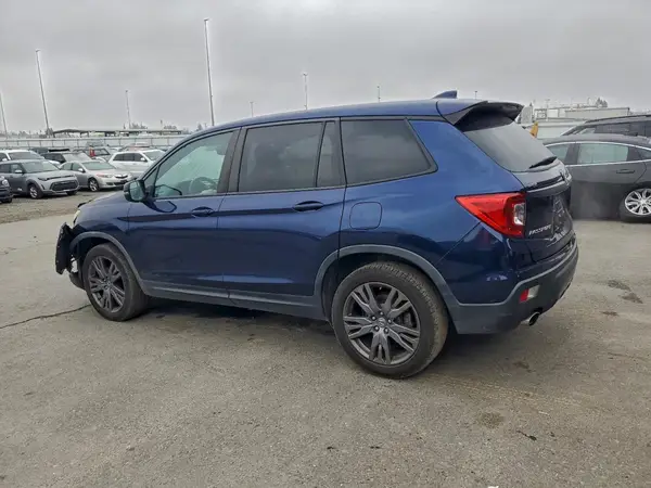 5FNYF7H54LB001233 2020 HONDA PASSPORT - Image 2