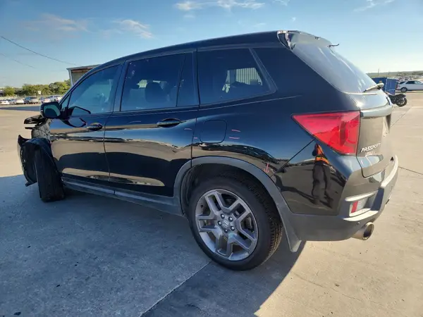 5FNYF7H54NB006693 2022 HONDA PASSPORT - Image 2