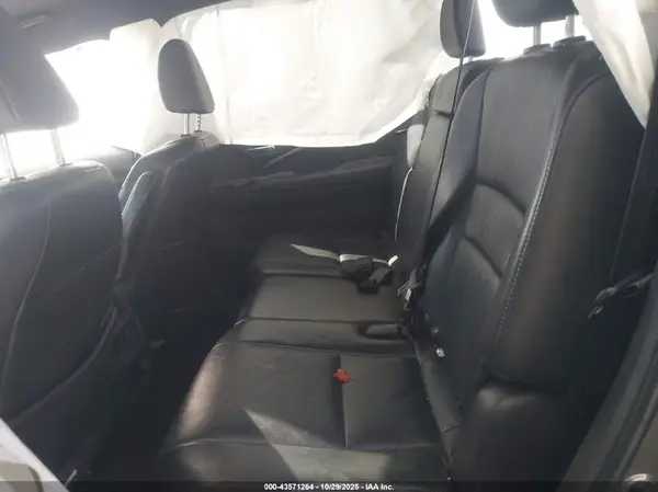 5FNYF7H55KB007086 2019 HONDA PASSPORT - Image 8