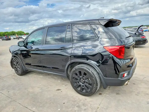5FNYF7H55NB006606 2022 HONDA PASSPORT - Image 2