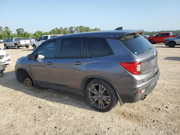 5FNYF7H56KB010952 2019 HONDA PASSPORT - Image 2