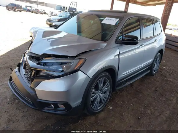 5FNYF7H56LB002724 2020 HONDA PASSPORT - Image 2