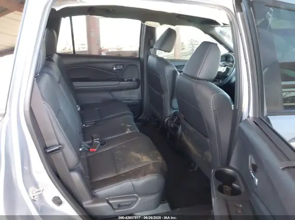 5FNYF7H56LB002724 2020 HONDA PASSPORT - Image 8