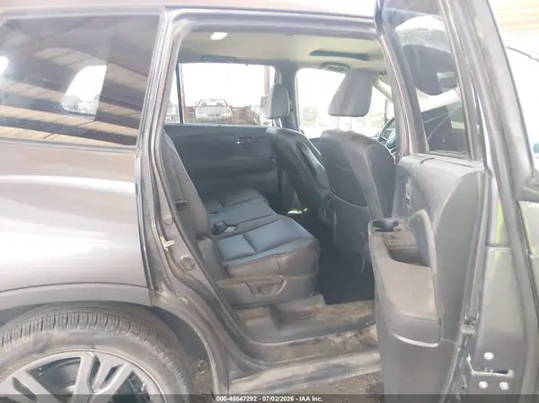 5FNYF7H56MB000666 2021 HONDA PASSPORT - Image 8