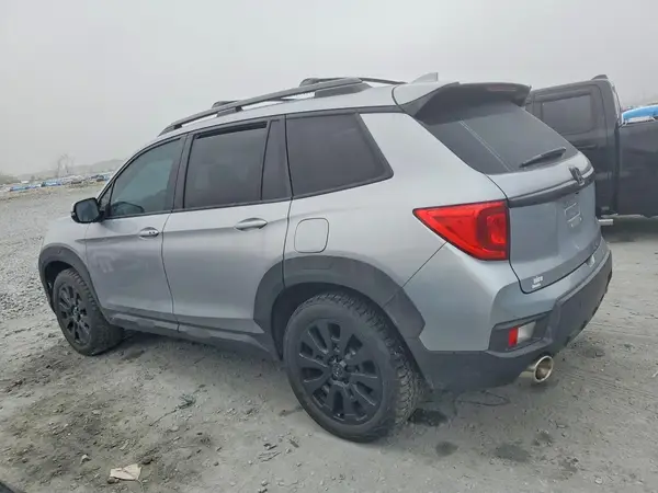 5FNYF7H56NB002385 2022 HONDA PASSPORT - Image 2