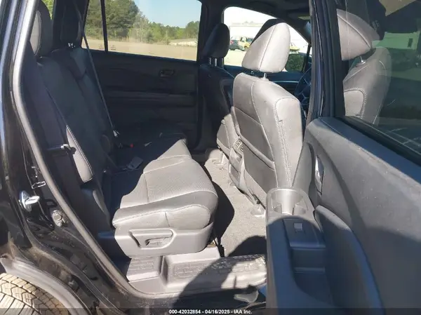 5FNYF7H57NB004890 2022 HONDA PASSPORT - Image 8