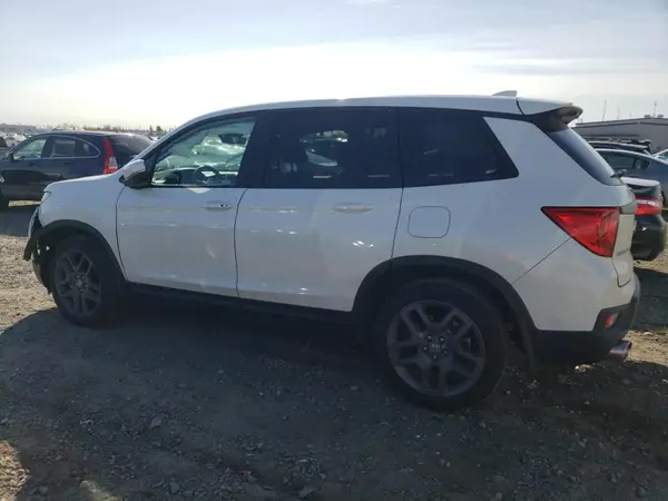 5FNYF7H57NB006039 2022 HONDA PASSPORT - Image 2