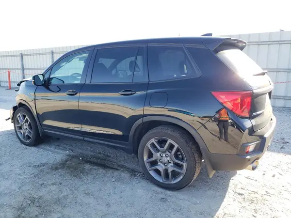 5FNYF7H57NB006655 2022 HONDA PASSPORT - Image 2