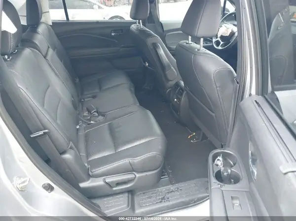 5FNYF7H58KB008121 2019 HONDA PASSPORT - Image 8