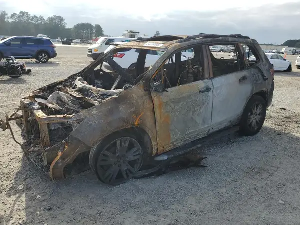 5FNYF7H58KB011715 2019 HONDA PASSPORT - Image 1