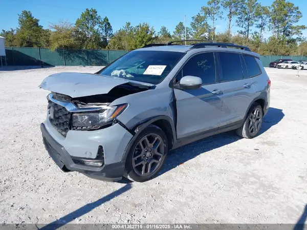 5FNYF7H58NB000976 2022 HONDA PASSPORT - Image 2
