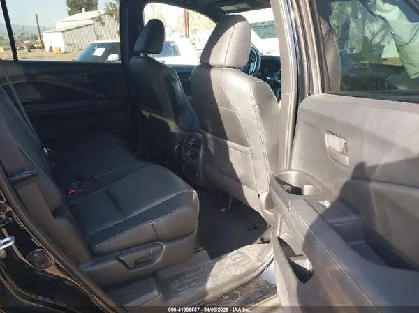 5FNYF7H58NB003344 2022 HONDA PASSPORT - Image 8