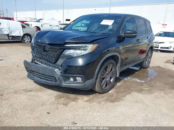5FNYF7H59KB003011 2019 HONDA PASSPORT - Image 2