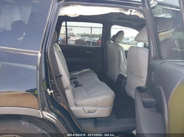 5FNYF7H59KB003011 2019 HONDA PASSPORT - Image 8