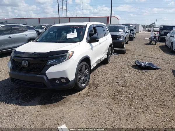 5FNYF7H59KB003588 2019 HONDA PASSPORT - Image 2