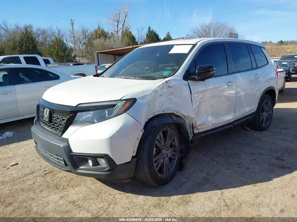 5FNYF7H59KB003610 2019 HONDA PASSPORT - Image 2