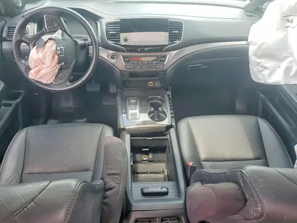 5FNYF7H59LB003317 2020 HONDA PASSPORT - Image 8