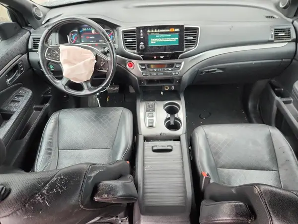 5FNYF7H5XKB008122 2019 HONDA PASSPORT - Image 8