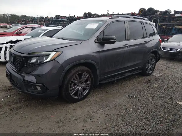 5FNYF7H5XLB000426 2020 HONDA PASSPORT - Image 2