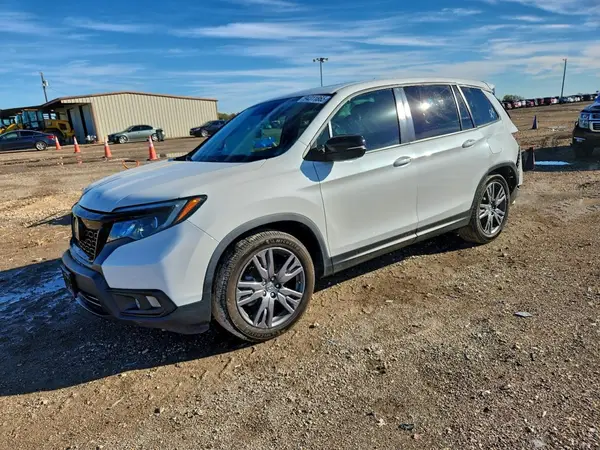 5FNYF7H5XLB003925 2020 HONDA PASSPORT - Image 1