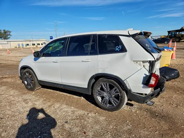 5FNYF7H5XLB003925 2020 HONDA PASSPORT - Image 2