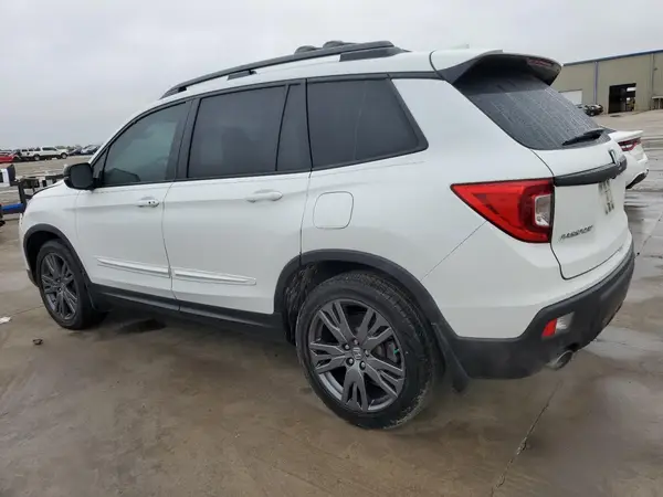 5FNYF7H5XLB005481 2020 HONDA PASSPORT - Image 2