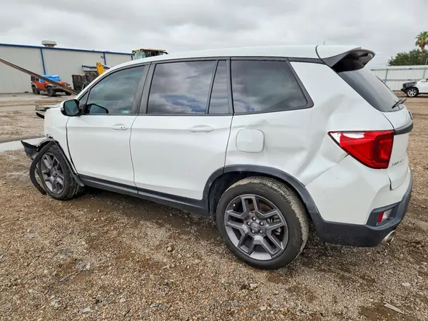 5FNYF7H5XNB007251 2022 HONDA PASSPORT - Image 2