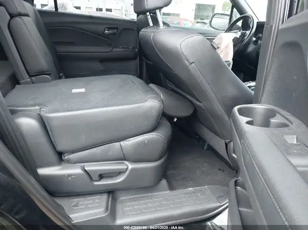 5FNYF7H90LB000700 2020 HONDA PASSPORT - Image 8