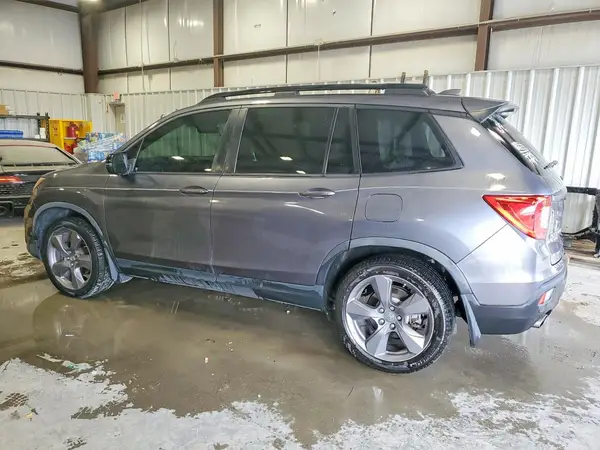 5FNYF7H90LB001443 2020 HONDA PASSPORT - Image 2