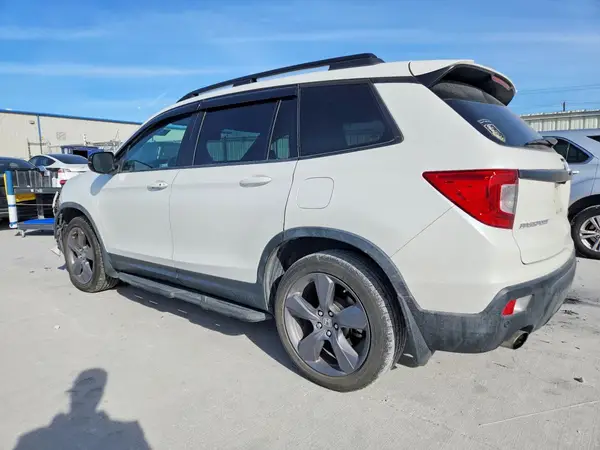 5FNYF7H90LB005136 2020 HONDA PASSPORT - Image 2