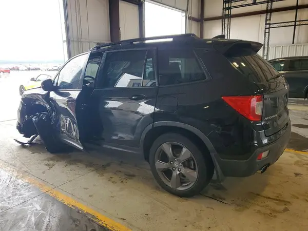 5FNYF7H92LB004991 2020 HONDA PASSPORT - Image 2