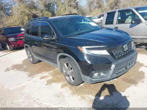 5FNYF7H93KB006926 2019 HONDA PASSPORT - Image 1