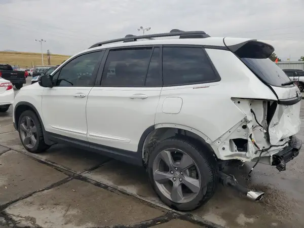 5FNYF7H93LB002621 2020 HONDA PASSPORT - Image 2