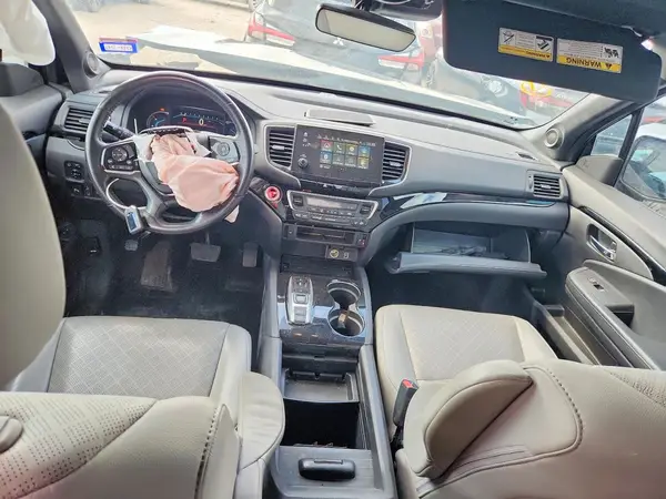 5FNYF7H95KB000125 2019 HONDA PASSPORT - Image 8