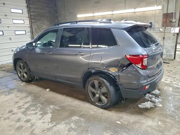 5FNYF7H96KB006192 2019 HONDA PASSPORT - Image 2