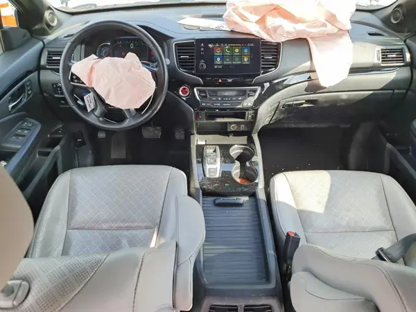 5FNYF7H97KB004936 2019 HONDA PASSPORT - Image 8