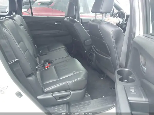 5FNYF7H98KB001396 2019 HONDA PASSPORT - Image 8
